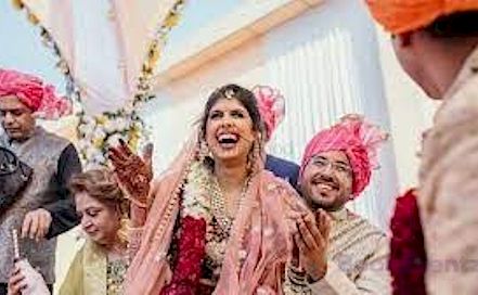 Albummed - Best Wedding & Candid Photographer in  Delhi NCR | BookEventZ